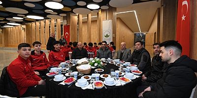 Osmangazi'de Spor Camiası İftarda Buluştu