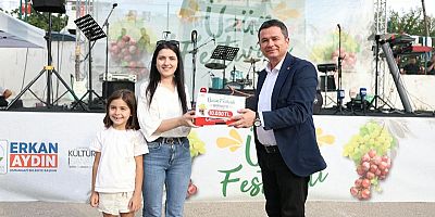 Osmangazi’de üzüm bereketi festivalle taçlandı