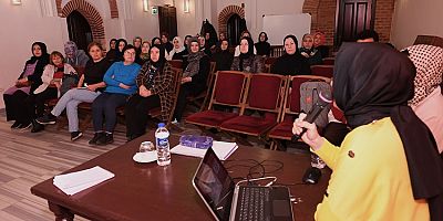 Osmangazi’de vatandaşlara sağlık okur yazarlığı eğitimleri 