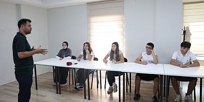 Osmangazi’den Gençlerin Geleceğine Ücretsiz Eğitim Desteği