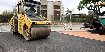 Osmangazi’den Hamitler’e 300 Tonluk Asfalt Desteği