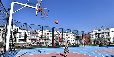 Osmangazi gençleri potayla buluşturuyor