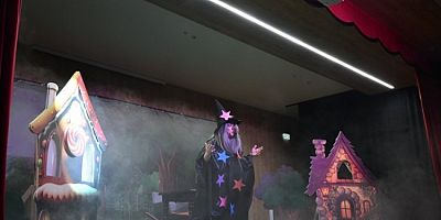 Osmangazi Gösteri Merkezi'nde ilk oyun sahnelendi