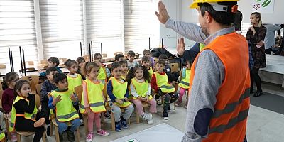 Osmangazi Kreşlerinde Miniklere İş Güvenliği Eğitimi 