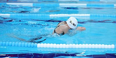 Osmangazi Yüzme Şenliği Coşkuyla Tamamlandı