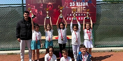 Osmangazili Raketler 23 Nisan Kupası’nda Parladı