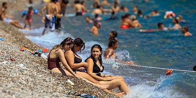 Oteller doldu, Vali isyan etti: Yer bulamayan onu arıyor...