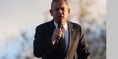 Özel, Erdoğan'ı hedef alan Yunan gazeteciye sert çıktı: Orada dur!