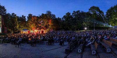 Radioeins açık hava sineması Friedrichshain'de Yaz Berlinale
