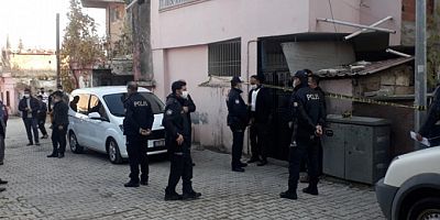 Rehin aldığı annesini pompalı tüfekle öldürdü