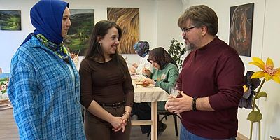 Sanatın İzinde İki Kadın: Bursa’da Yeni Bir Yaratıcı Mekân