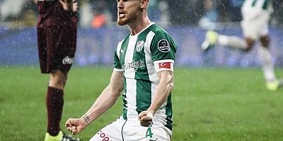 Serdar Aziz’den Bursaspor’a destek