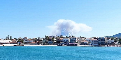 Şimdi de Urla alev altında