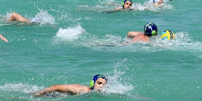 Spor ve eğlenceyi birleştiren Sutopu Festivali başladı