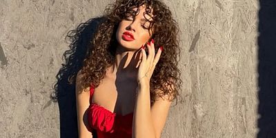 Su Burcu Yazgı Coşkun'dan peş peşe dikkat çeken pozlar! Sosyal medyada beğeni yağdı