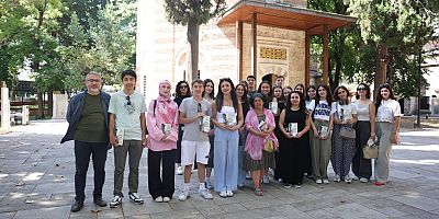 Tanpınar’ın Bursa’sı gençlerin adımlarıyla yeniden hayat buldu