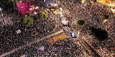 Tel Aviv’de binlerce kişi sokağa çıktı