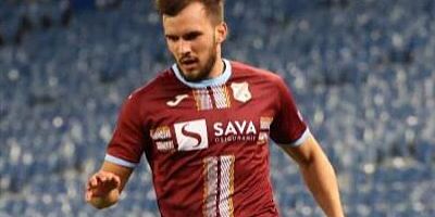 Timsah'a Hırvat stoper