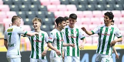 Timsah deplasmanda gol oldu yağdı!