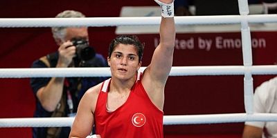 Tokyo 2020'de Busenaz Sürmeneli'den altın, Buse Naz Çakıroğlu'ndan gümüş madalya!