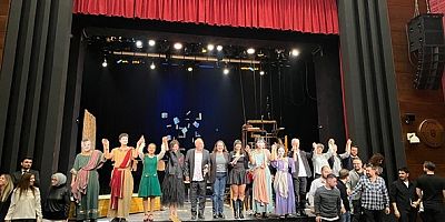 ‘Tomris: Bir Uyumsuz Öykü’, seyirciyle buluştu