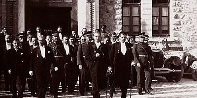 Türkiye Cumhuriyeti 98 yaşında