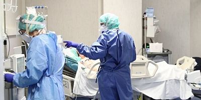 Türkiye'de son 24 saatte 40.444 yeni vaka!