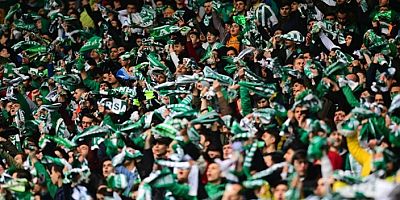 Ünlü sanatçı Bursaspor için bir kez daha geliyor! Coşku tavan yapacak