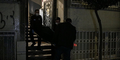 Ünlü senarist arkadaşının evinde ölü bulundu!
