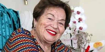 Usta sanatçı Yıldız Ayhan hayatını kaybetti