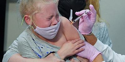 Uzmanlar, çocuklarda görülen Omicron belirtilerini açıkladı