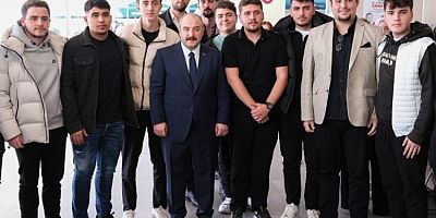 Varank Mudanya Üniversitesinde öğrencilerle buluştu