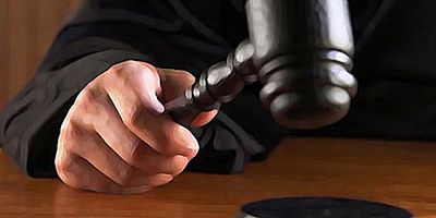 Yargıtay'dan Bursa'da örnek karar: Eşinin maaşına el koymak boşanma sebebi