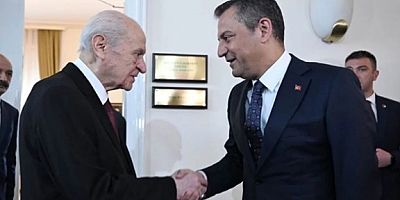 Yeni Parti Genel Başkanı Özel'e ilk tebrik telefonu Bahçeli'den geldi...