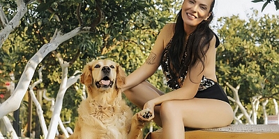 Yeşim Salkım: “20 yaşında görünmek ruhsal bir sorun”