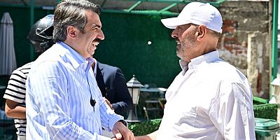 Yıldırım Belediye Başkanı Oktay Yılmaz, Çiçek Caddesi esnafıyla buluştu