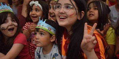 Yıldırımlı çocuklar doyasıya eğlendi