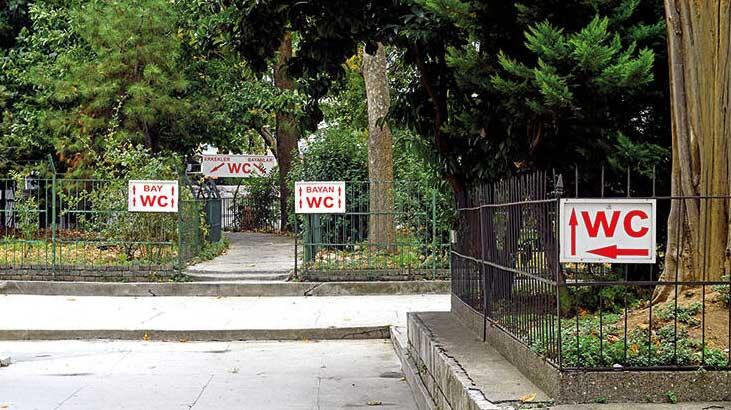 Tarihi alanda büyük saygısızlık! Giden her yerde...