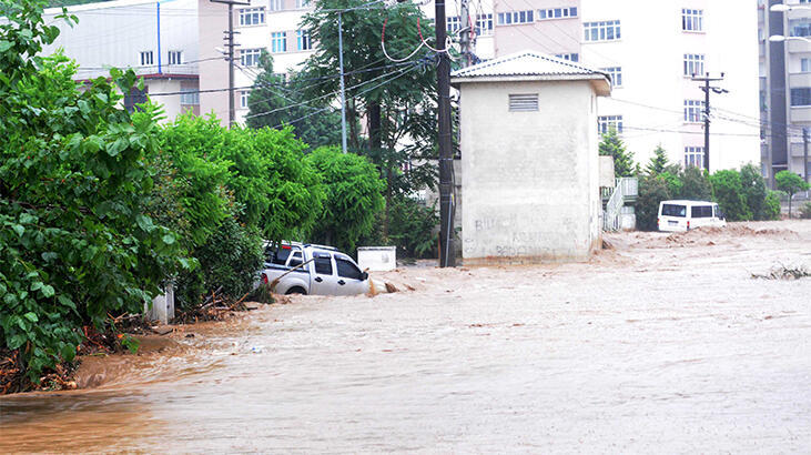 'Taşkınların nedeni aşırı betonlaşma'