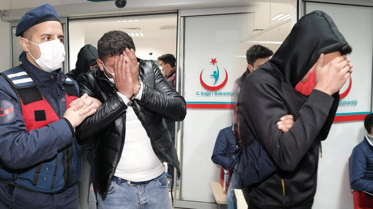 Trafikte dehşet! Oğlunu dövüp babasını öldürdüler