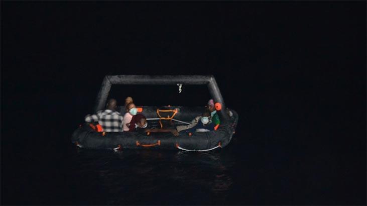 Türk kara sularına geri itilen 40 düzensiz göçmen kurtarıldı