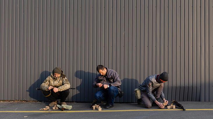 Ukrayna'dan flaş karar: Dışarı çıkanlar sabotajcı kabul edilecek