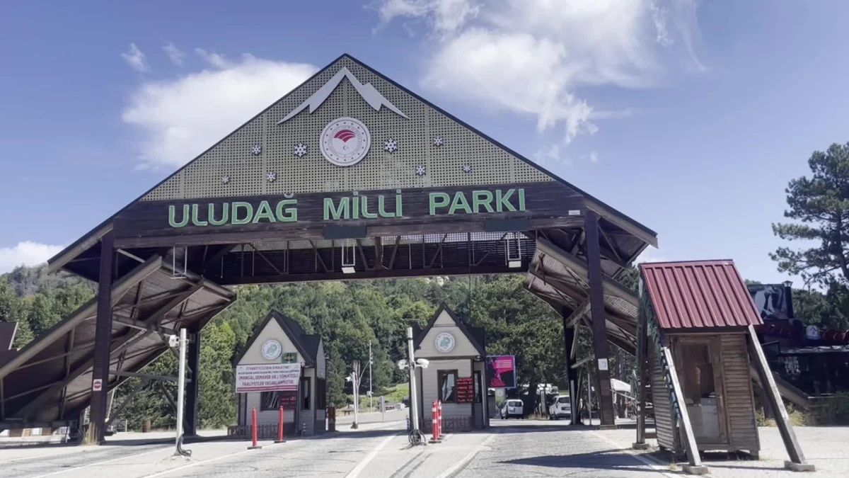 Uludağ Milli Parkı'nda Helikopter Pisti Tartışması