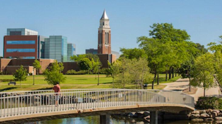 Üniversite yanlışlıkla 5 bin 500 öğrenciye burs verdi!