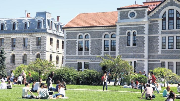 Üniversiteler 1 Ekim’den sonra açılabilecek