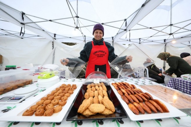 Üreten kadınlar Büyükşehir'le güçleniyor