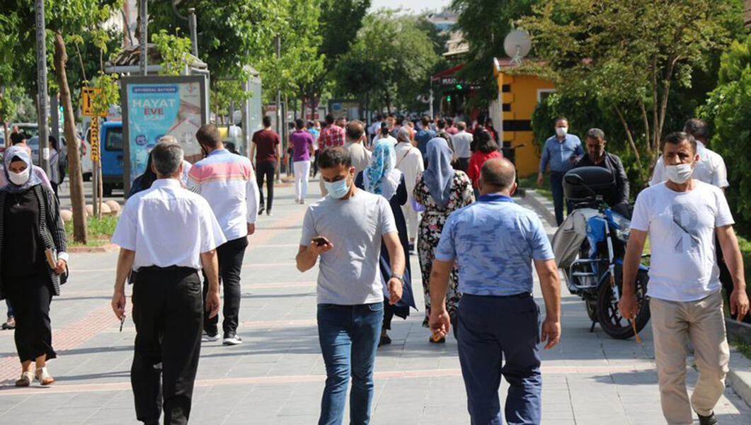 Valilik duyurdu: Otel ve konaklama tesislerine HES koduyla girilebilecek