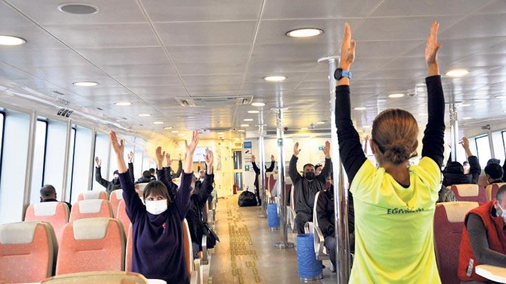 Vapurda 15 dakikalık spor keyfi