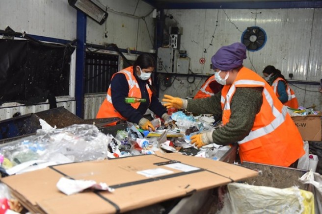 Yıldırım’da geri dönüşümle her ay 5 bin ağaç kurtarılıyor