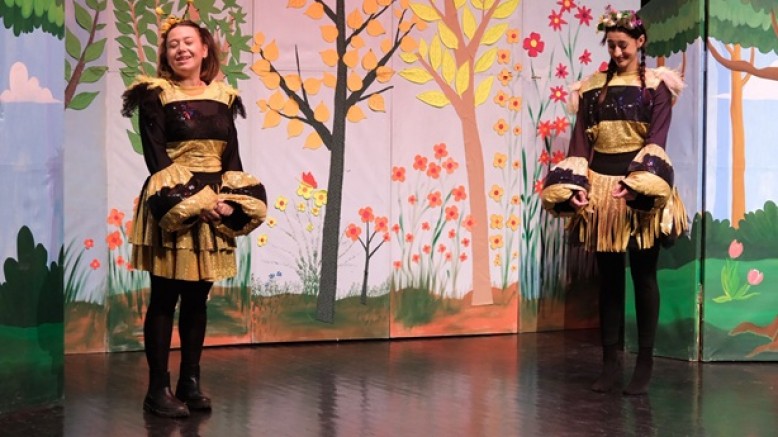 Yıldırımlı çocuklara ücretsiz tiyatro